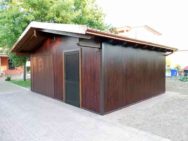 Garage-pannelli-poliuretano--12- Garage-pannelli-poliuretano--12-